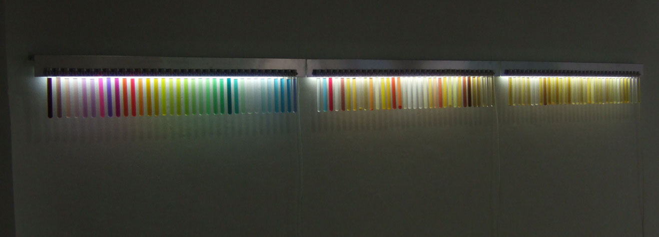 d�tergents saponites, sodas, urines, tubes � essai, corni�re aluminium, n�on 3rames 30x120x5cm